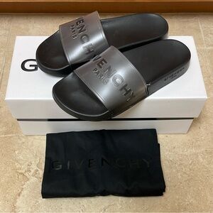 Authentic Givenchy Black/Transparent Pool Slides Sleek Minimalist Design